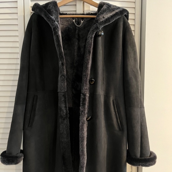 Overland shearling coat - Picture 2 of 5